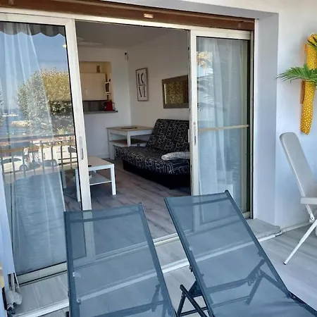 Lägenhet Tres Bel Sur La Avec Grande Terrace Face A La Mer! La Goelette Vallauris
